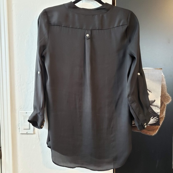 Black Top - Picture 4 of 5